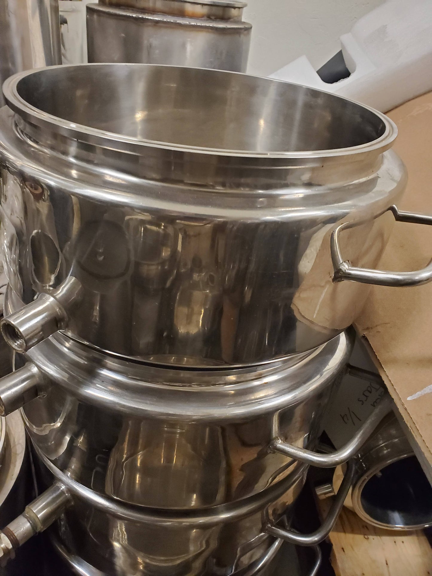 12" * 4" jacketed honey pot base-Previously Used